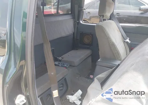 1999 Toyota Tacoma z USA, uszkodzony, nr VIN 4TAWN72N2XZ542053